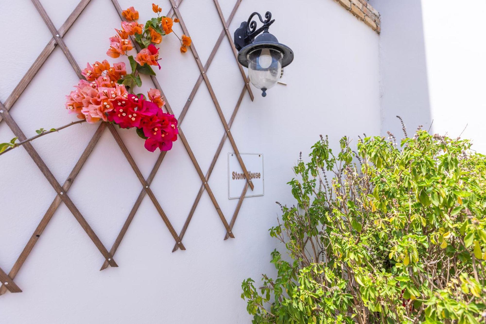 The Stone Suite Moraḯtika Ngoại thất bức ảnh